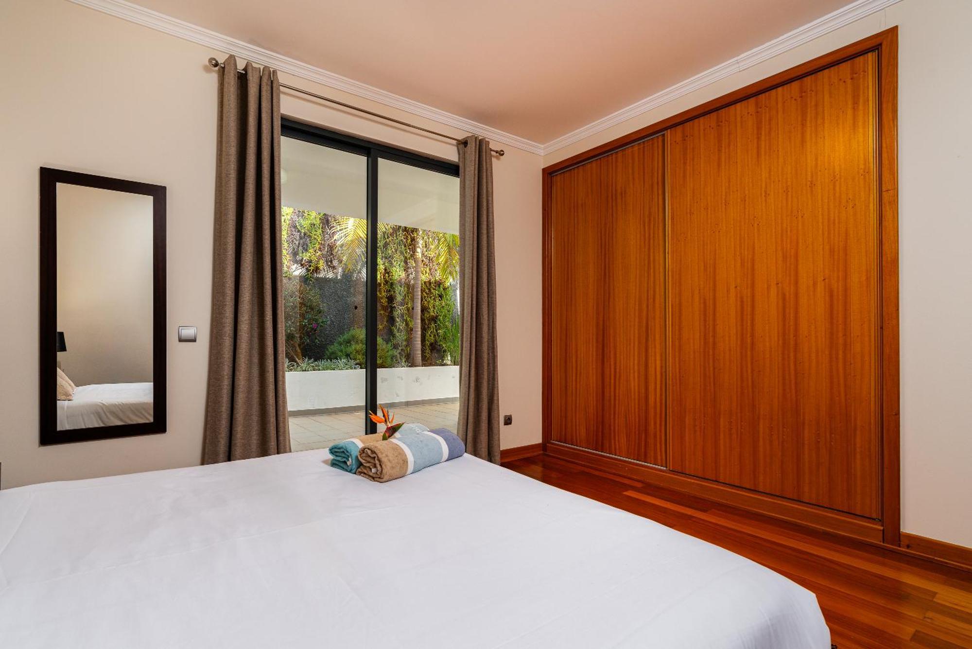 Villa Nunes, Big Holiday House With Private Pool Calheta  Bagian luar foto